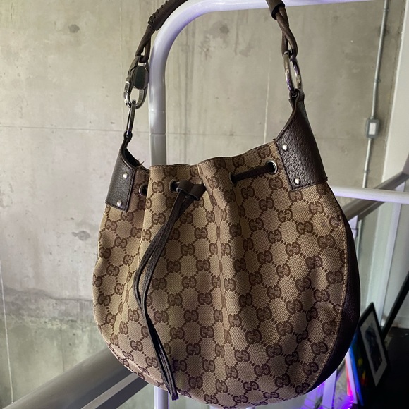 Gucci GG Canvas Drawstring Bag - Picture 4 of 6